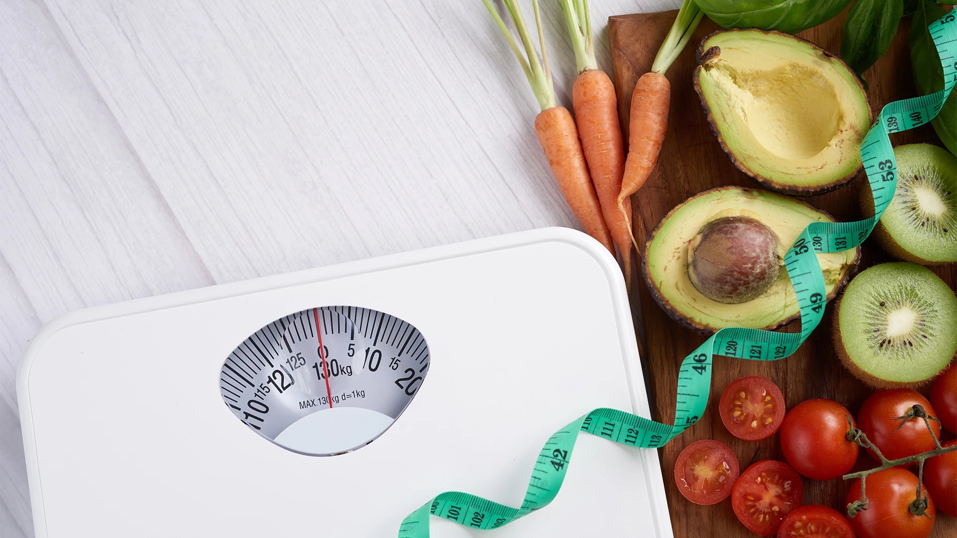 A chart displaying various high calorie, nutrient-dense foods for weight gain 